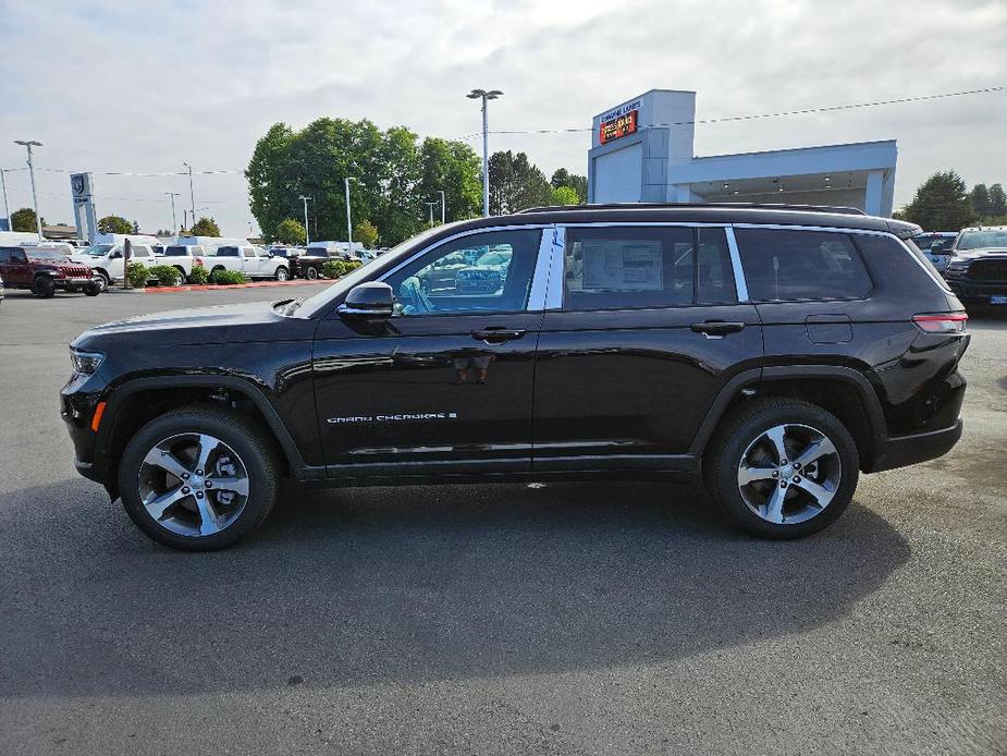 new 2024 Jeep Grand Cherokee L car, priced at $49,407