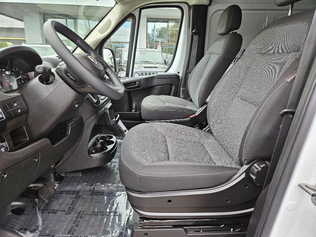 used 2023 Ram ProMaster 2500 car, priced at $31,970