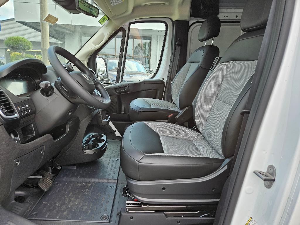 new 2025 Ram ProMaster 1500 car, priced at $43,980