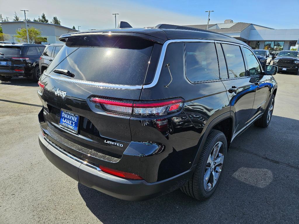 new 2024 Jeep Grand Cherokee L car, priced at $49,407