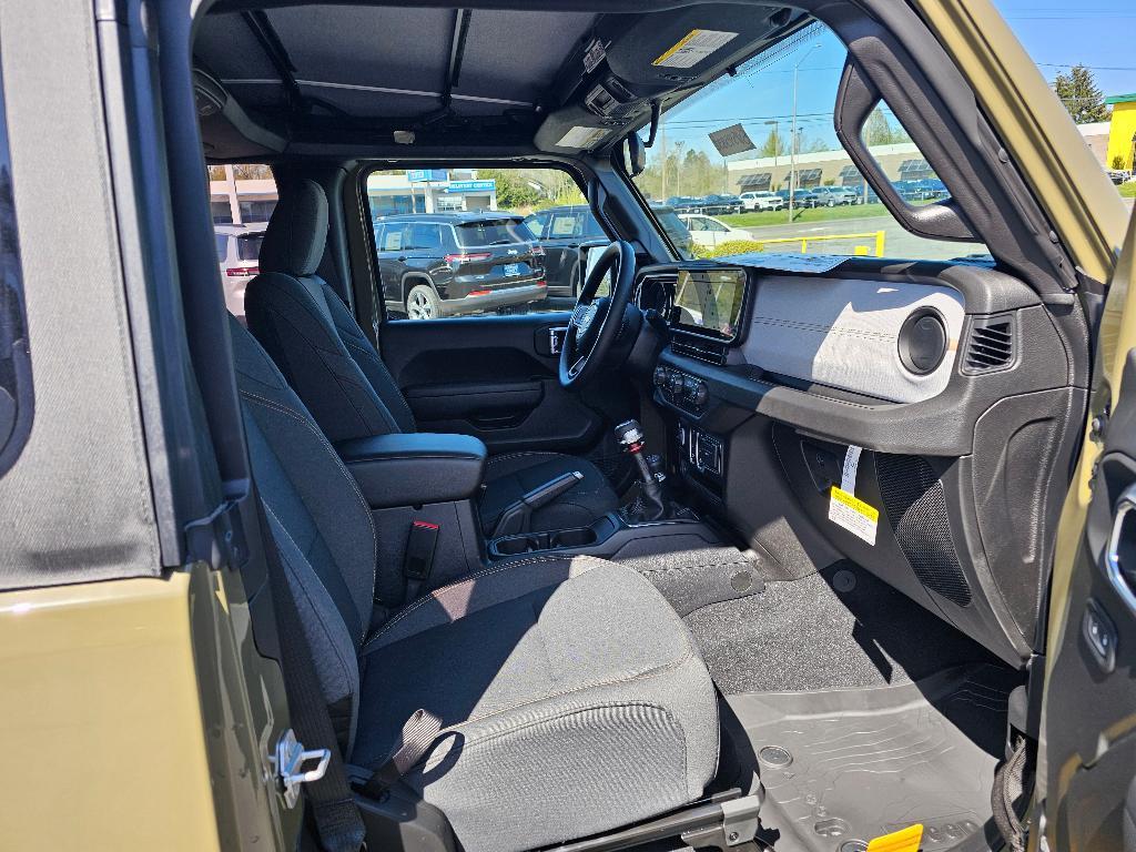 new 2025 Jeep Wrangler car, priced at $33,598