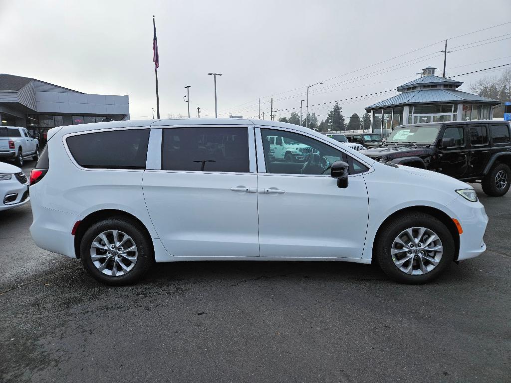 new 2025 Chrysler Pacifica car, priced at $44,140