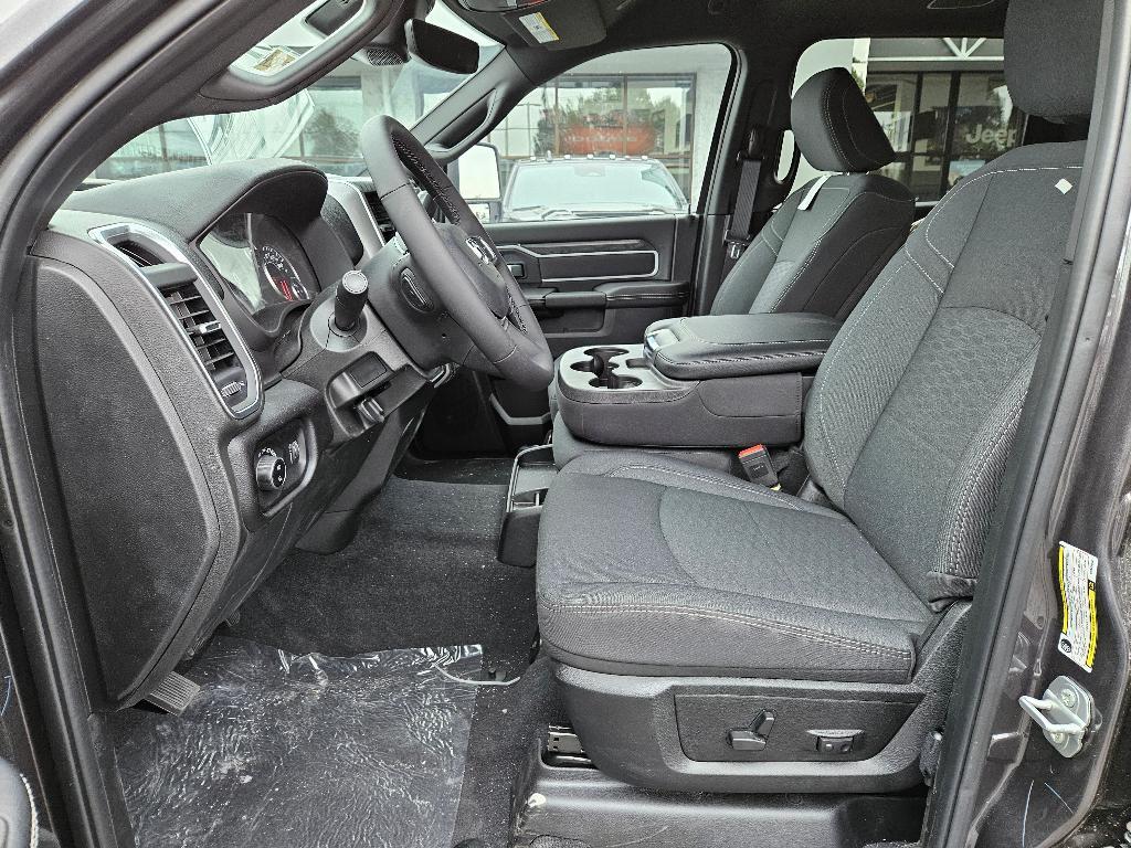 new 2025 Ram 2500 car, priced at $76,905