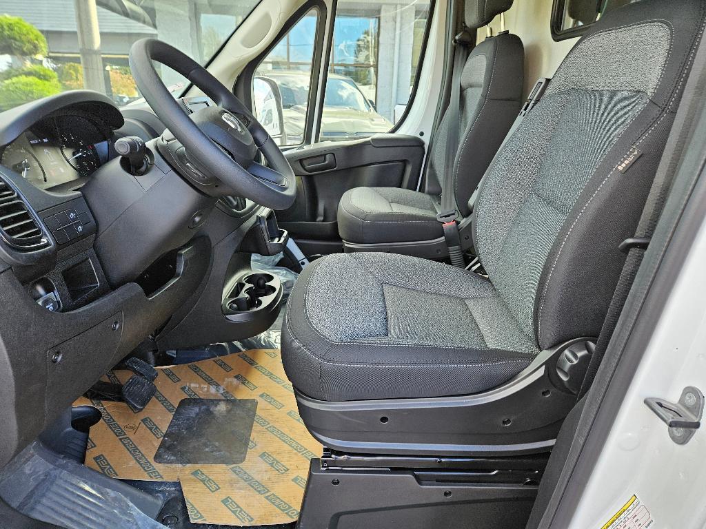 new 2025 Ram ProMaster 2500 car, priced at $46,855