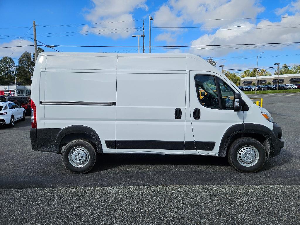 new 2025 Ram ProMaster 2500 car, priced at $46,855
