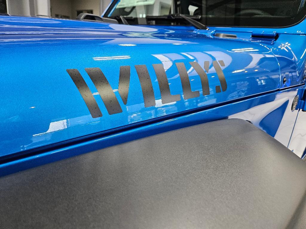 new 2025 Jeep Wrangler car, priced at $54,970