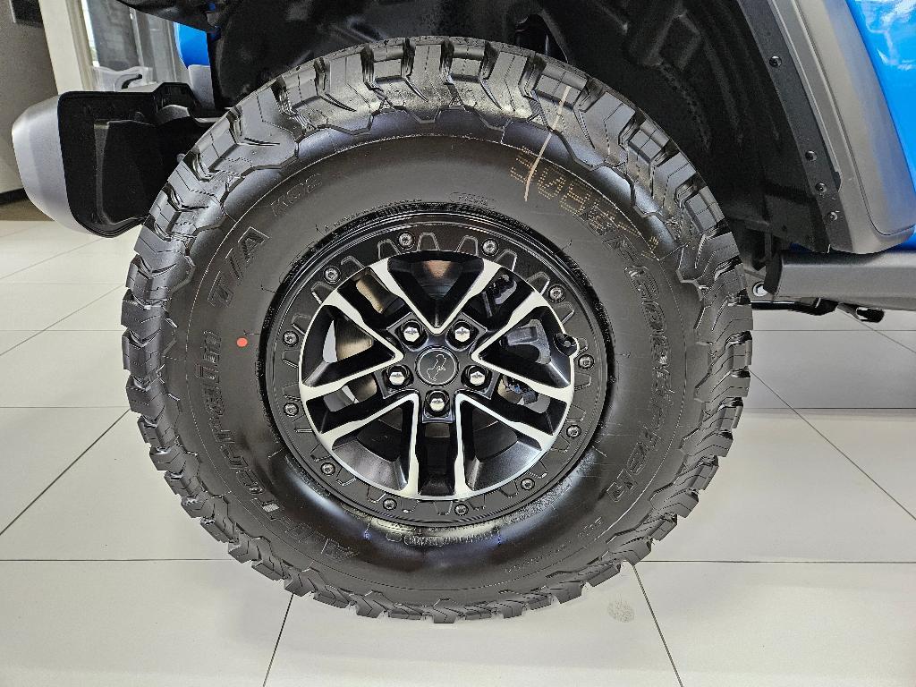 new 2025 Jeep Wrangler car, priced at $54,970