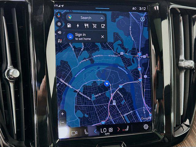 used 2022 Volvo XC60 Recharge Plug-In Hybrid car, priced at $32,497