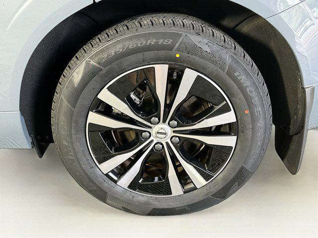 used 2022 Volvo XC60 Recharge Plug-In Hybrid car, priced at $32,497