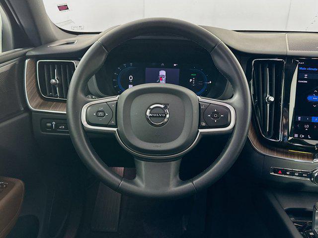 used 2022 Volvo XC60 Recharge Plug-In Hybrid car, priced at $32,497