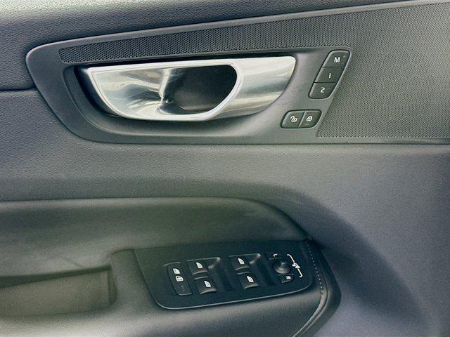 used 2025 Volvo XC60 car, priced at $31,996
