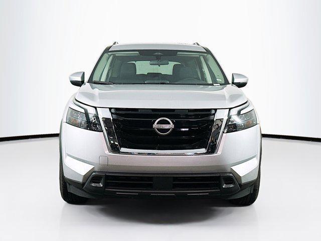 used 2025 Nissan Pathfinder car, priced at $27,996