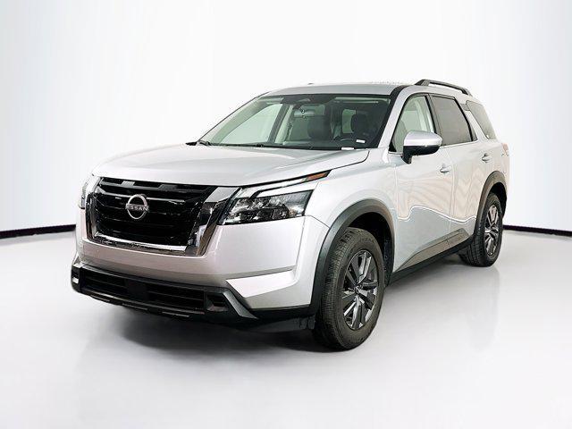 used 2025 Nissan Pathfinder car, priced at $27,996