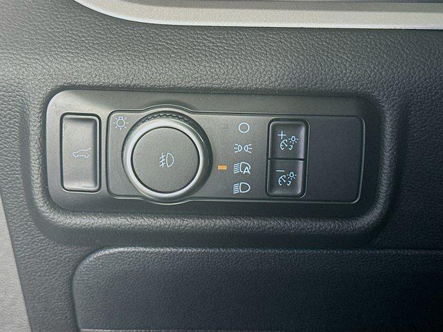 used 2024 Ford Explorer car, priced at $28,997