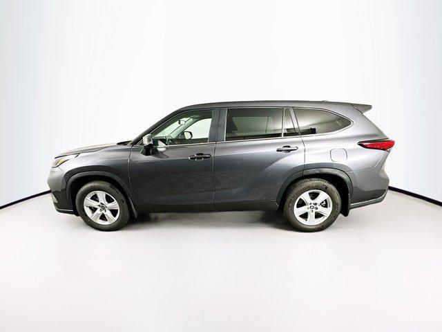 used 2023 Toyota Highlander car, priced at $29,597