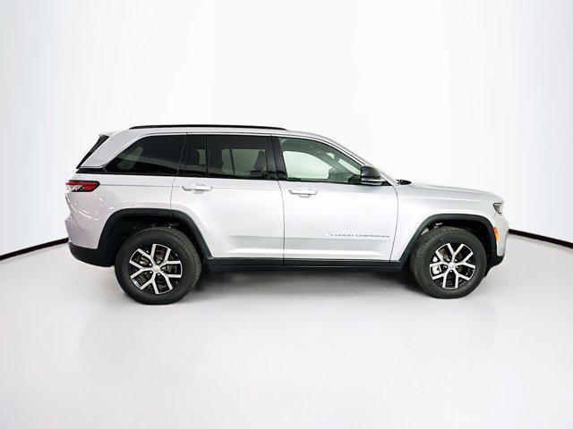 used 2024 Jeep Grand Cherokee car, priced at $28,297