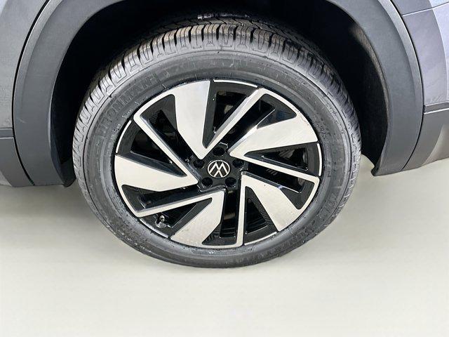 used 2024 Volkswagen Atlas car, priced at $31,889