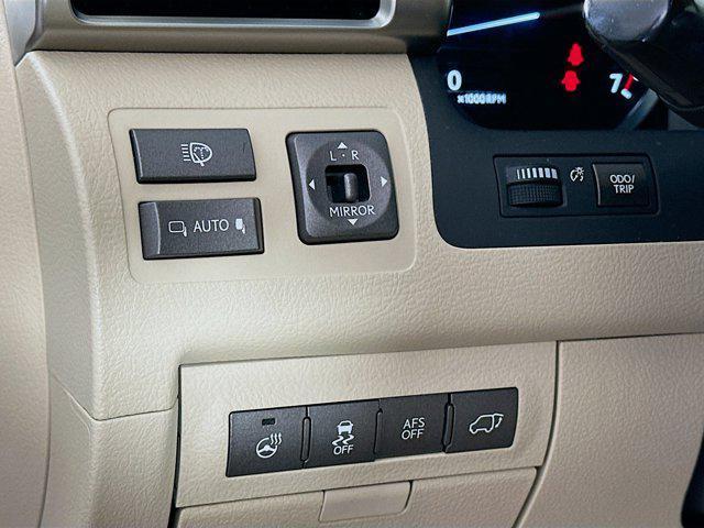 used 2013 Lexus LX 570 car, priced at $28,997