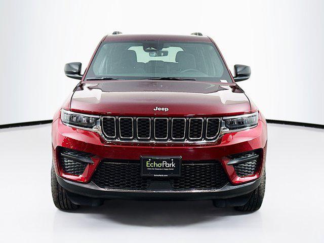 used 2025 Jeep Grand Cherokee car, priced at $30,487