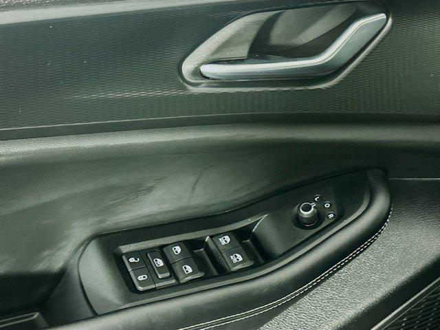 used 2025 Jeep Grand Cherokee car, priced at $30,487