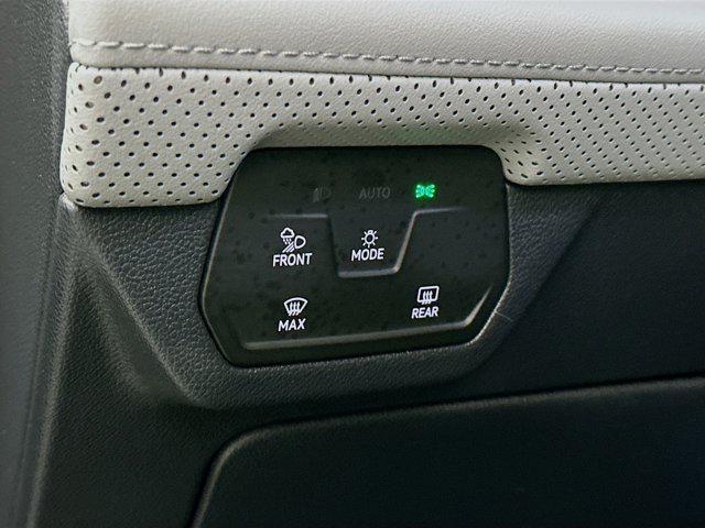 used 2024 Volkswagen Atlas car, priced at $36,597