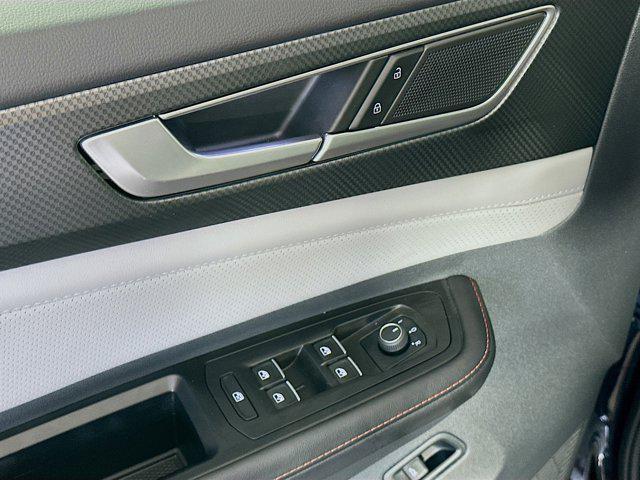used 2024 Volkswagen Atlas car, priced at $36,597