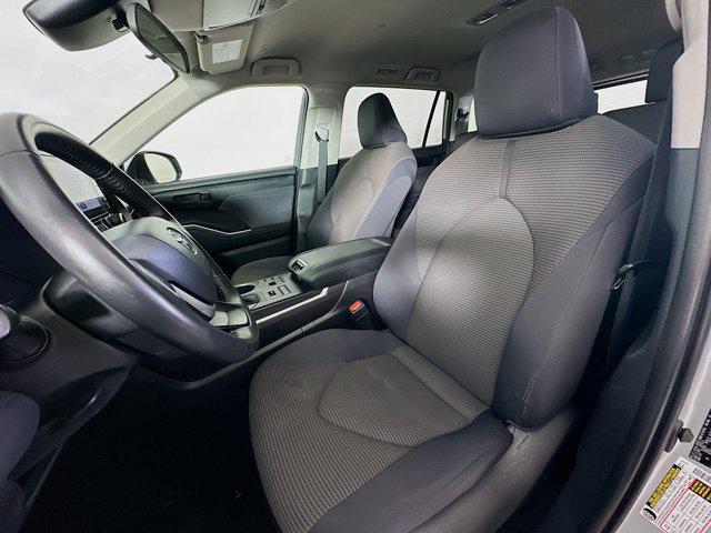 used 2024 Toyota Highlander car, priced at $32,397