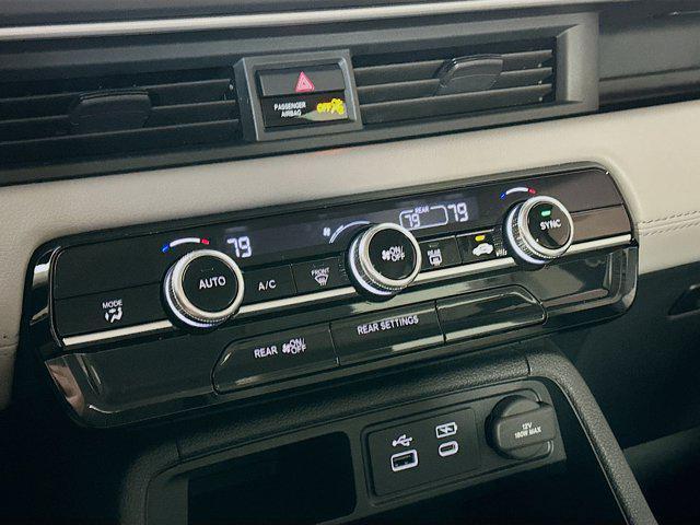 used 2024 Honda Pilot car, priced at $32,487