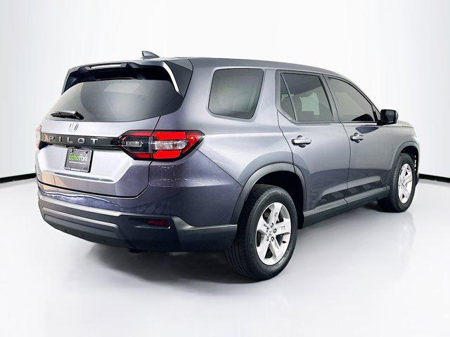 used 2024 Honda Pilot car, priced at $32,487
