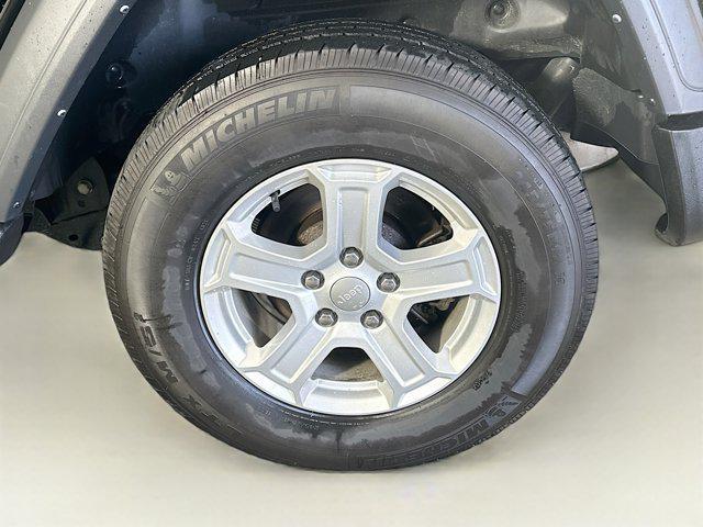 used 2021 Jeep Wrangler Unlimited car, priced at $27,997