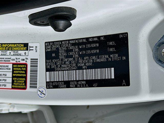 used 2021 Toyota Highlander car, priced at $28,999
