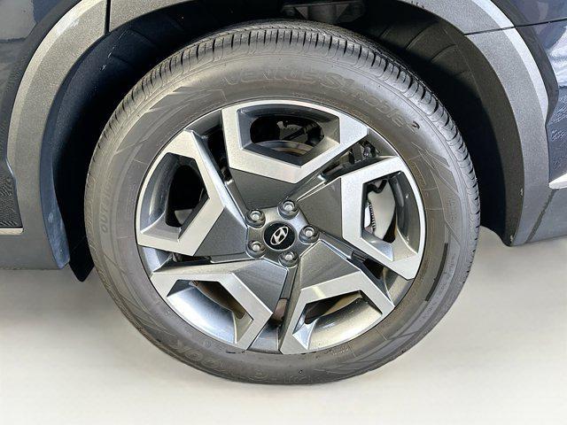 used 2024 Hyundai Palisade car, priced at $34,997