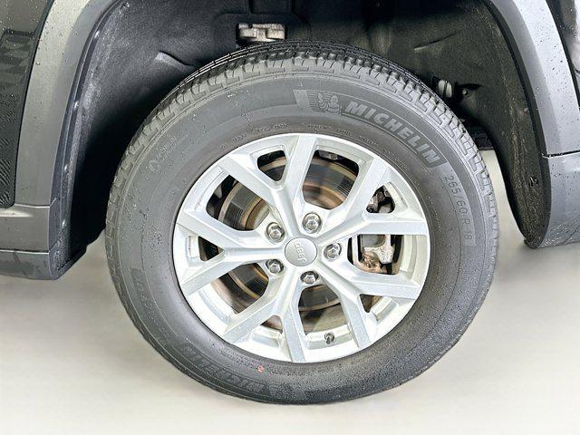 used 2023 Jeep Grand Cherokee L car, priced at $27,397