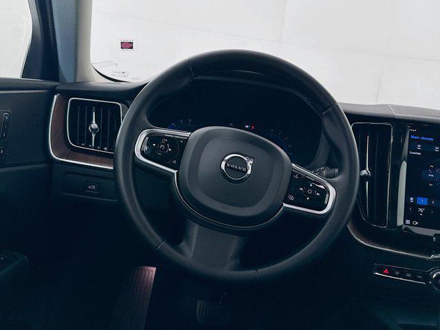 used 2023 Volvo XC60 car, priced at $31,897