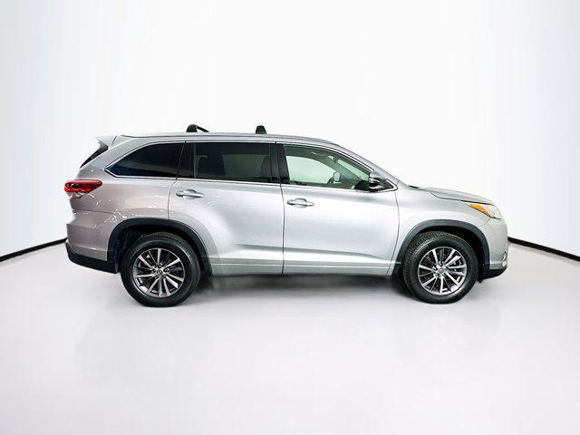 used 2017 Toyota Highlander car, priced at $20,899