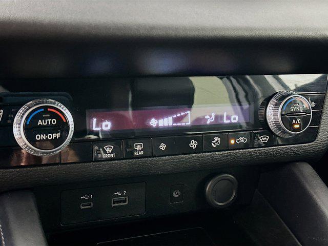 used 2024 Mitsubishi Outlander car, priced at $21,397
