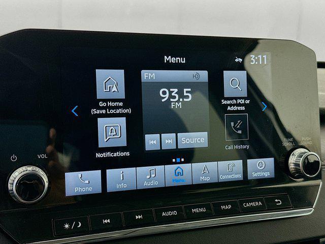 used 2024 Mitsubishi Outlander car, priced at $21,397