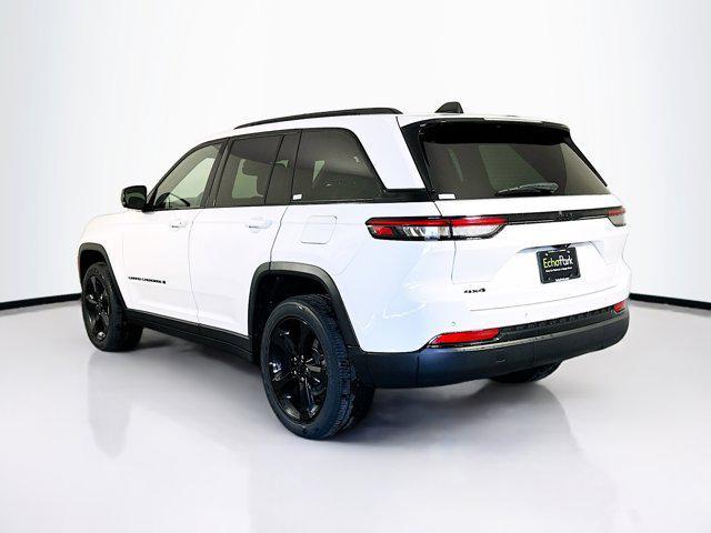 used 2023 Jeep Grand Cherokee car, priced at $30,297