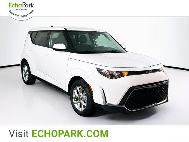 used 2024 Kia Soul car, priced at $15,987