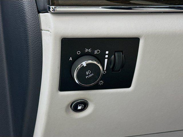 used 2019 Jeep Grand Cherokee car, priced at $23,999
