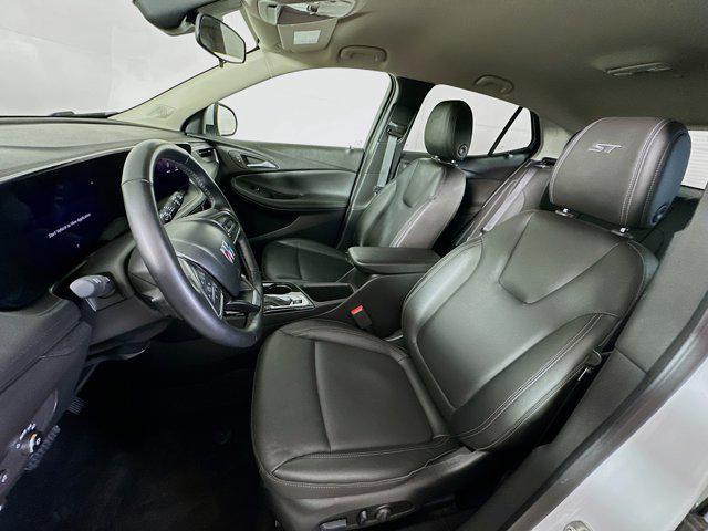 used 2024 Buick Encore GX car, priced at $18,996