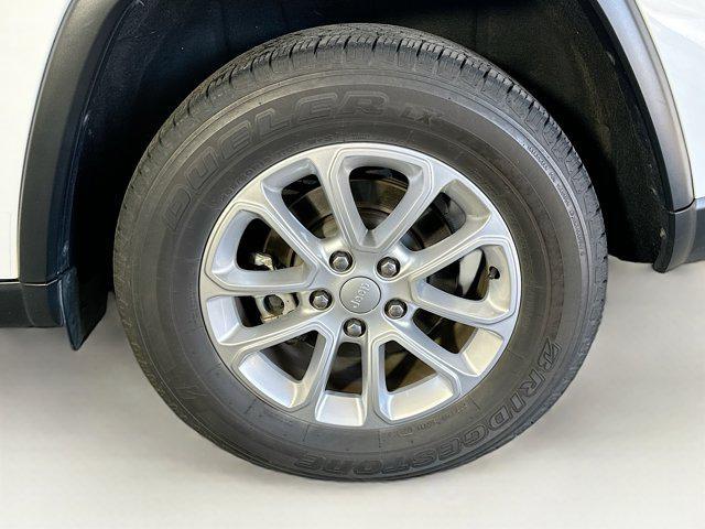 used 2021 Jeep Grand Cherokee car, priced at $17,996