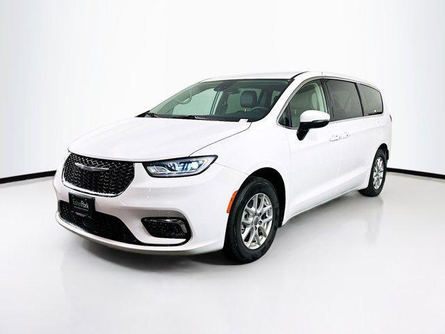 used 2023 Chrysler Pacifica car, priced at $25,479