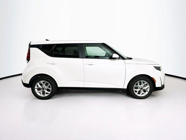 used 2023 Kia Soul car, priced at $13,897
