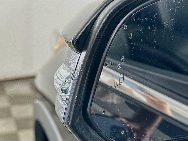 used 2018 Toyota Highlander car, priced at $22,899
