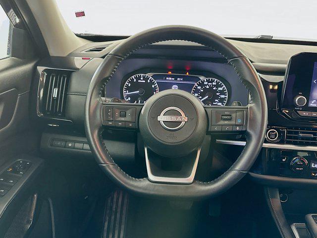 used 2024 Nissan Pathfinder car, priced at $30,997