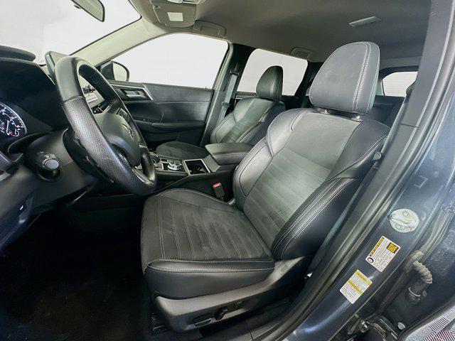 used 2024 Mitsubishi Outlander car, priced at $24,397