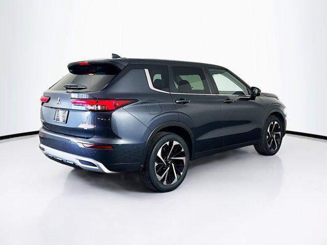 used 2024 Mitsubishi Outlander car, priced at $24,397