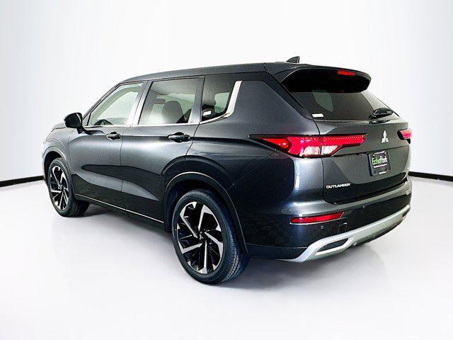 used 2024 Mitsubishi Outlander car, priced at $24,397