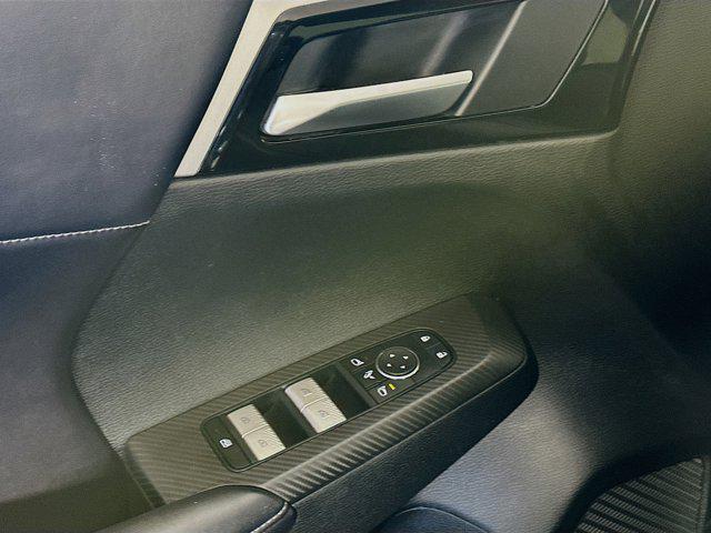 used 2024 Mitsubishi Outlander car, priced at $24,397
